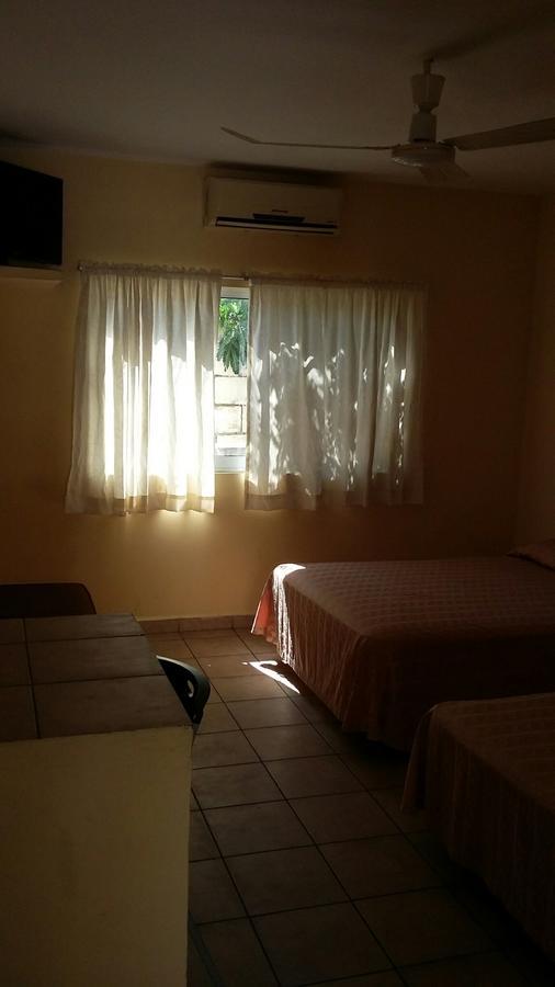 Hotel El Descanso Mazatlan Luaran gambar